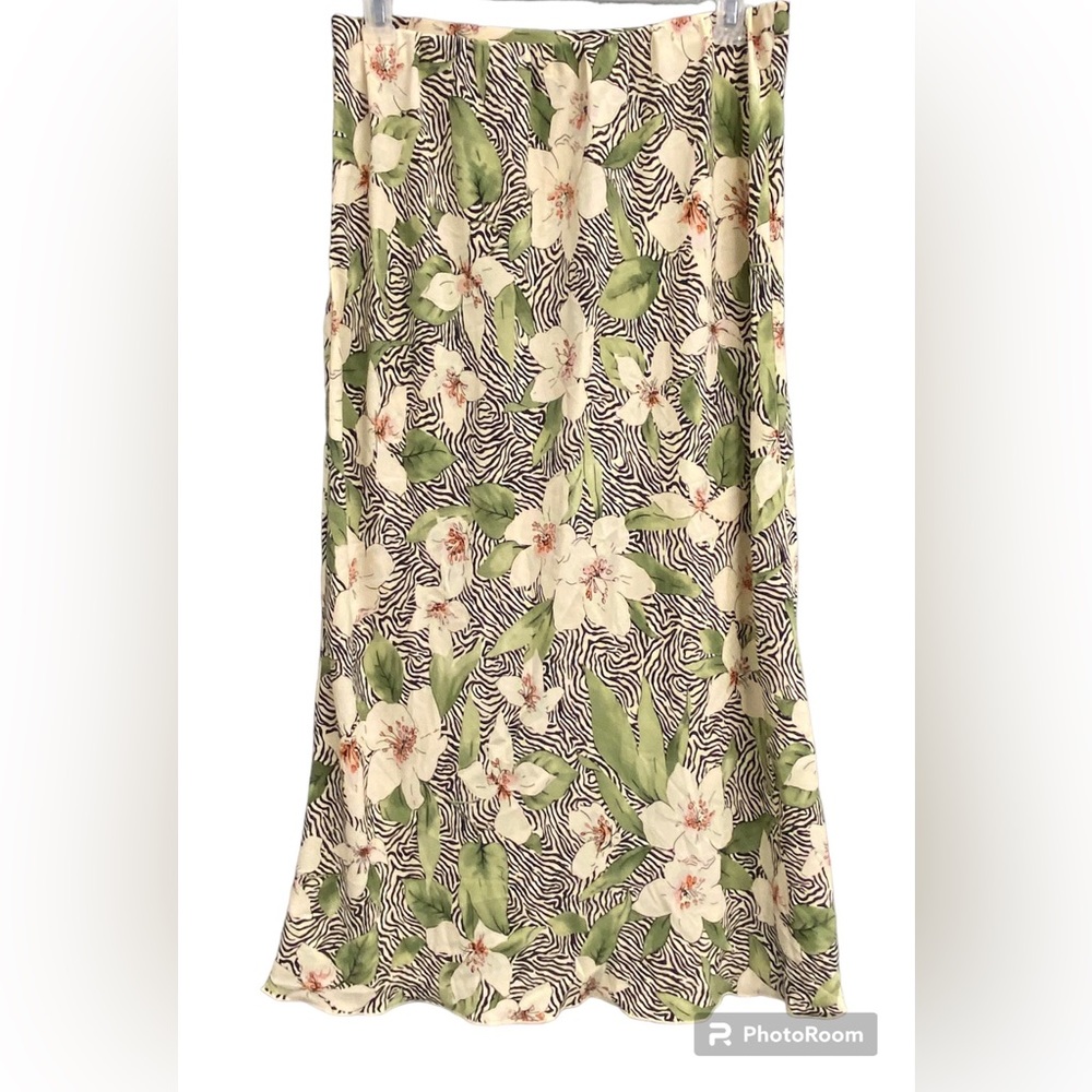 Primark floral/ zebra skirt, SZ 12 - Picture 6 of 6